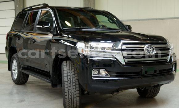 Buy Used Toyota Land Cruiser Black Car in Manzini in Manzini Buy Used Toyota Land Cruiser Black Car in Manzini in Manzini