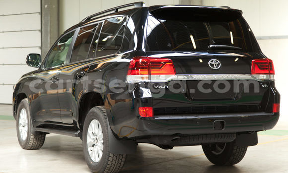 Buy Used Toyota Land Cruiser Black Car in Manzini in Manzini Buy Used Toyota Land Cruiser Black Car in Manzini in Manzini
