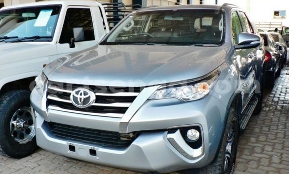Buy Import Toyota Fortuner Silver Car in Manzini in Manzini Buy Import Toyota Fortuner Silver Car in Manzini in Manzini