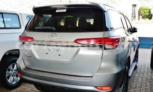 Buy Import Toyota Fortuner Silver Car in Manzini in Manzini Buy Import Toyota Fortuner Silver Car in Manzini in Manzini