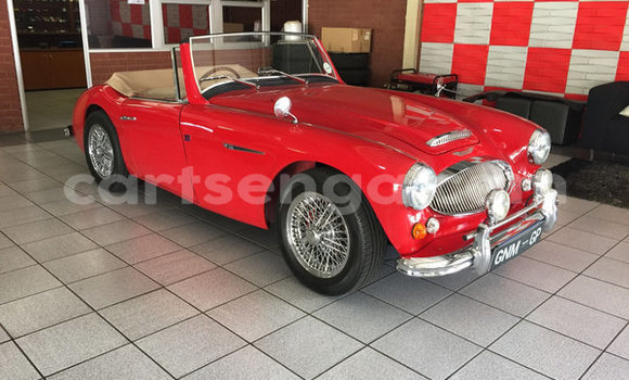 Buy Used Austin Tasman Red Car in Ezulwini in Hhohho