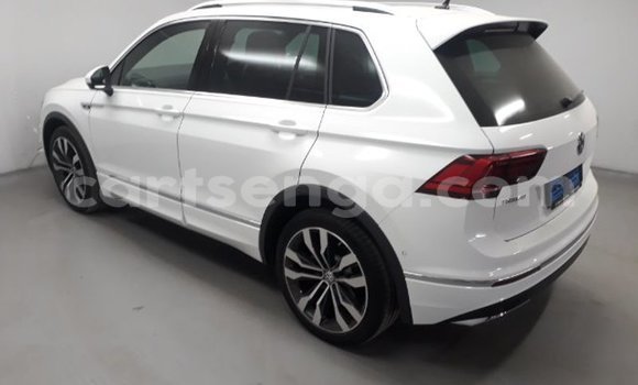 Acheter Occasion Voiture Volkswagen Tiguan Blanc à Ezulwini, Hhohho Acheter Occasion Voiture Volkswagen Tiguan Blanc à Ezulwini, Hhohho