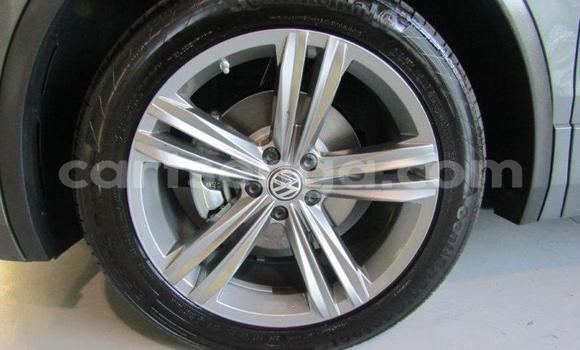 Acheter Occasion Voiture Volkswagen Tiguan Gris à Ezulwini, Hhohho Acheter Occasion Voiture Volkswagen Tiguan Gris à Ezulwini, Hhohho