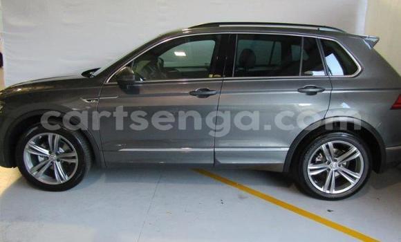 Acheter Occasion Voiture Volkswagen Tiguan Gris à Ezulwini, Hhohho Acheter Occasion Voiture Volkswagen Tiguan Gris à Ezulwini, Hhohho