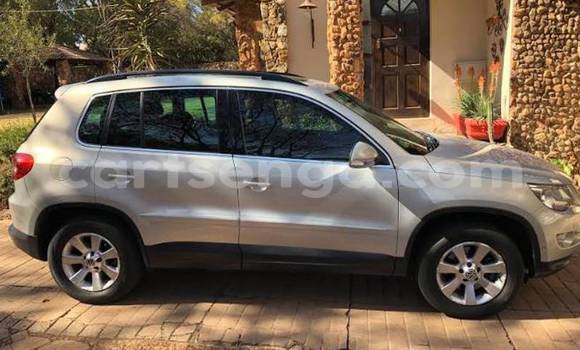 Acheter Occasion Voiture Volkswagen Tiguan Gris à Ezulwini, Hhohho Acheter Occasion Voiture Volkswagen Tiguan Gris à Ezulwini, Hhohho