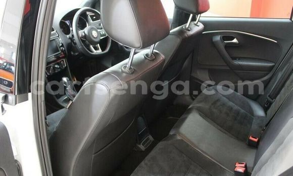 Acheter Occasion Voiture Volkswagen Polo GTI Blanc à Ezulwini, Hhohho Acheter Occasion Voiture Volkswagen Polo GTI Blanc à Ezulwini, Hhohho