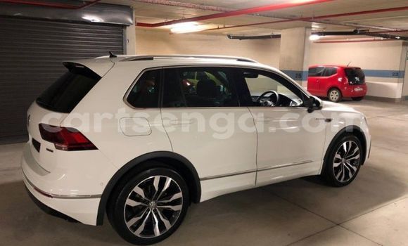 Nunua Ilio tumika Volkswagen Tiguan White Gari ndani ya Ezulwini nchini Hhohho Nunua Ilio tumika Volkswagen Tiguan White Gari ndani ya Ezulwini nchini Hhohho