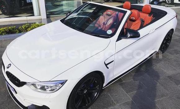Acheter Occasion Voiture BMW M4 Blanc à Ezulwini, Hhohho Acheter Occasion Voiture BMW M4 Blanc à Ezulwini, Hhohho
