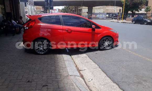 Nunua Ilio tumika Ford Fiesta ST Red Gari ndani ya Hlatikulu nchini Wilaya ya Shiselweni Nunua Ilio tumika Ford Fiesta ST Red Gari ndani ya Hlatikulu nchini Wilaya ya Shiselweni