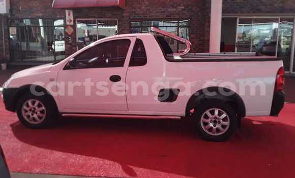 Acheter Occasion Voiture Opel Corsa Blanc à Bulembu, Hhohho Acheter Occasion Voiture Opel Corsa Blanc à Bulembu, Hhohho