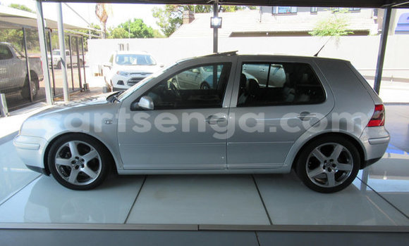 Nunua Ilio tumika Volkswagen Golf Silver Gari ndani ya Hlatikulu nchini Wilaya ya Shiselweni Nunua Ilio tumika Volkswagen Golf Silver Gari ndani ya Hlatikulu nchini Wilaya ya Shiselweni