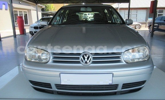 Nunua Ilio tumika Volkswagen Golf Silver Gari ndani ya Hlatikulu nchini Wilaya ya Shiselweni Nunua Ilio tumika Volkswagen Golf Silver Gari ndani ya Hlatikulu nchini Wilaya ya Shiselweni