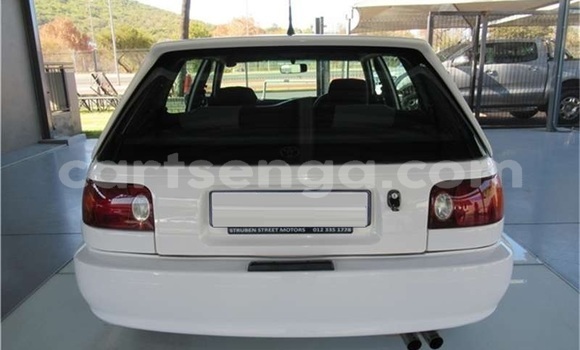 Nunua Ilio tumika Toyota Tacoma White Gari ndani ya Mankayane nchini Manzini Nunua Ilio tumika Toyota Tacoma White Gari ndani ya Mankayane nchini Manzini