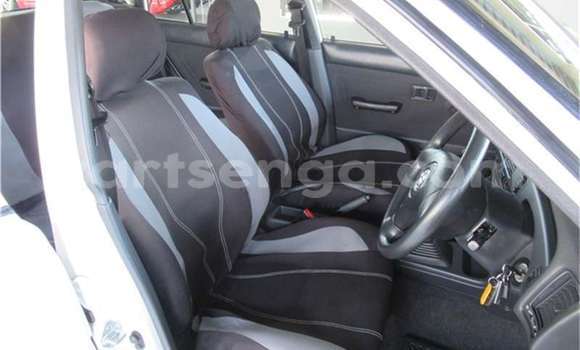 Nunua Ilio tumika Toyota Tacoma White Gari ndani ya Mankayane nchini Manzini Nunua Ilio tumika Toyota Tacoma White Gari ndani ya Mankayane nchini Manzini