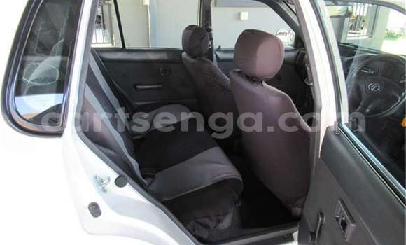 Nunua Ilio tumika Toyota Tacoma White Gari ndani ya Mankayane nchini Manzini Nunua Ilio tumika Toyota Tacoma White Gari ndani ya Mankayane nchini Manzini