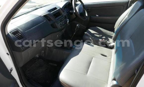 Acheter Occasion Voiture Toyota Hilux Blanc à Hlatikulu, Shiselweni District Acheter Occasion Voiture Toyota Hilux Blanc à Hlatikulu, Shiselweni District