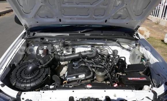 Acheter Occasion Voiture Toyota Hilux Blanc à Hlatikulu, Shiselweni District Acheter Occasion Voiture Toyota Hilux Blanc à Hlatikulu, Shiselweni District