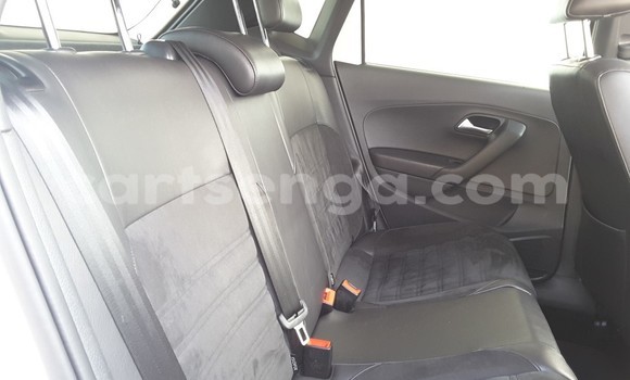 Nunua Ilio tumika Volkswagen Polo GTI White Gari ndani ya Hlatikulu nchini Wilaya ya Shiselweni Nunua Ilio tumika Volkswagen Polo GTI White Gari ndani ya Hlatikulu nchini Wilaya ya Shiselweni