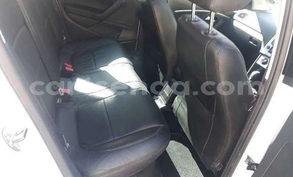 Nunua Ilio tumika Volkswagen Polo White Gari ndani ya Hlatikulu nchini Wilaya ya Shiselweni Nunua Ilio tumika Volkswagen Polo White Gari ndani ya Hlatikulu nchini Wilaya ya Shiselweni