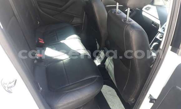 Nunua Ilio tumika Volkswagen Polo White Gari ndani ya Hlatikulu nchini Wilaya ya Shiselweni Nunua Ilio tumika Volkswagen Polo White Gari ndani ya Hlatikulu nchini Wilaya ya Shiselweni