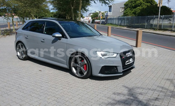 Nunua Ilio tumika Audi RS3 Silver Gari ndani ya Ezulwini nchini Hhohho Nunua Ilio tumika Audi RS3 Silver Gari ndani ya Ezulwini nchini Hhohho