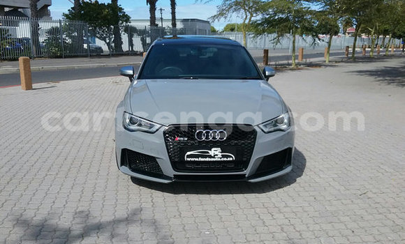 Nunua Ilio tumika Audi RS3 Silver Gari ndani ya Ezulwini nchini Hhohho Nunua Ilio tumika Audi RS3 Silver Gari ndani ya Ezulwini nchini Hhohho