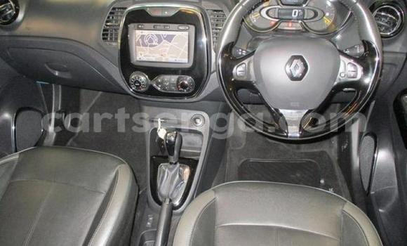 Buy Used Renault Captur Blue Car in Manzini in Manzini Buy Used Renault Captur Blue Car in Manzini in Manzini