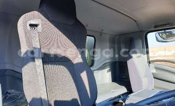 Nunua Ilio tumika Isuzu FTR 850 White Lori ndani ya Manzini nchini Manzini Nunua Ilio tumika Isuzu FTR 850 White Lori ndani ya Manzini nchini Manzini