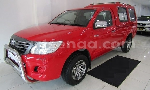 Buy Used Toyota Hilux Red Car in Ezulwini in Hhohho Buy Used Toyota Hilux Red Car in Ezulwini in Hhohho
