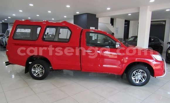 Buy Used Toyota Hilux Red Car in Ezulwini in Hhohho Buy Used Toyota Hilux Red Car in Ezulwini in Hhohho