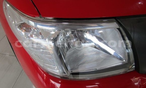 Buy Used Toyota Hilux Red Car in Ezulwini in Hhohho Buy Used Toyota Hilux Red Car in Ezulwini in Hhohho