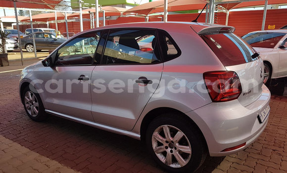Acheter Occasion Voiture Volkswagen Polo Gris à Bulembu, Hhohho Acheter Occasion Voiture Volkswagen Polo Gris à Bulembu, Hhohho