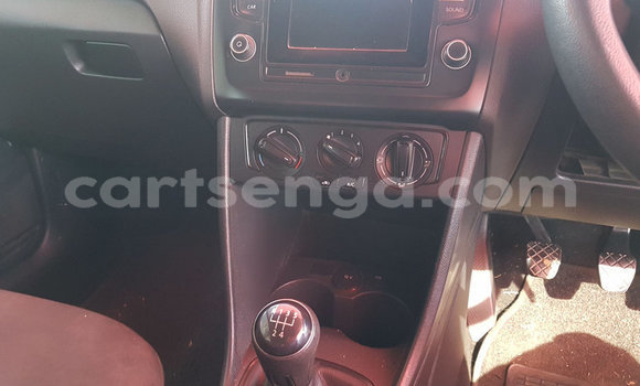 Acheter Occasion Voiture Volkswagen Polo Gris à Bulembu, Hhohho Acheter Occasion Voiture Volkswagen Polo Gris à Bulembu, Hhohho