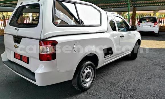 Nunua Ilio tumika Chevrolet Corsa White Gari ndani ya Manzini nchini Manzini Nunua Ilio tumika Chevrolet Corsa White Gari ndani ya Manzini nchini Manzini
