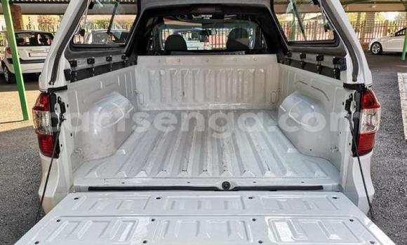 Nunua Ilio tumika Chevrolet Corsa White Gari ndani ya Manzini nchini Manzini Nunua Ilio tumika Chevrolet Corsa White Gari ndani ya Manzini nchini Manzini