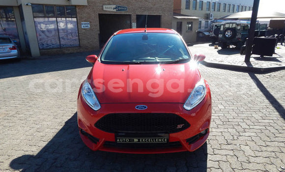 Nunua Ilio tumika Ford Fiesta ST Red Gari ndani ya Ezulwini nchini Hhohho Nunua Ilio tumika Ford Fiesta ST Red Gari ndani ya Ezulwini nchini Hhohho