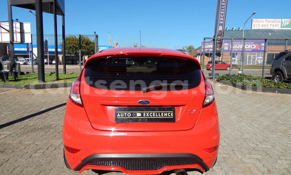 Nunua Ilio tumika Ford Fiesta ST Red Gari ndani ya Ezulwini nchini Hhohho Nunua Ilio tumika Ford Fiesta ST Red Gari ndani ya Ezulwini nchini Hhohho