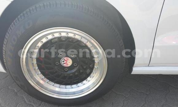 Nunua Ilio tumika Volkswagen Polo White Gari ndani ya Ezulwini nchini Hhohho Nunua Ilio tumika Volkswagen Polo White Gari ndani ya Ezulwini nchini Hhohho