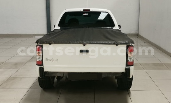 Buy Used Ford Pickup White Car in Ezulwini in Hhohho Buy Used Ford Pickup White Car in Ezulwini in Hhohho