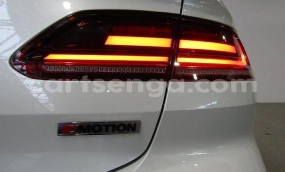 Nunua Ilio tumika Volkswagen Arteon White Gari ndani ya Manzini nchini Manzini Nunua Ilio tumika Volkswagen Arteon White Gari ndani ya Manzini nchini Manzini