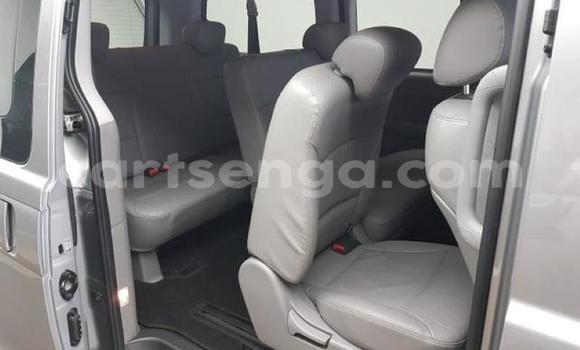 Nunua Ilio tumika Hyundai H1 Silver Gari ndani ya Manzini nchini Manzini Nunua Ilio tumika Hyundai H1 Silver Gari ndani ya Manzini nchini Manzini
