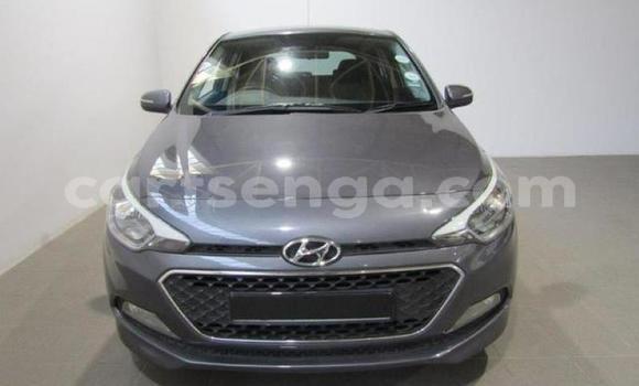Nunua Ilio tumika Hyundai i20 Beige Gari ndani ya Manzini nchini Manzini Nunua Ilio tumika Hyundai i20 Beige Gari ndani ya Manzini nchini Manzini