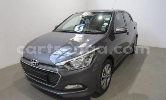 Nunua Ilio tumika Hyundai i20 Beige Gari ndani ya Manzini nchini Manzini Nunua Ilio tumika Hyundai i20 Beige Gari ndani ya Manzini nchini Manzini
