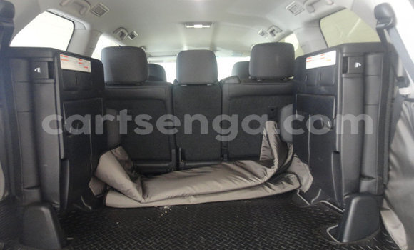 Nunua Ilio tumika Toyota Land Cruiser Prado White Gari ndani ya Ezulwini nchini Hhohho Nunua Ilio tumika Toyota Land Cruiser Prado White Gari ndani ya Ezulwini nchini Hhohho