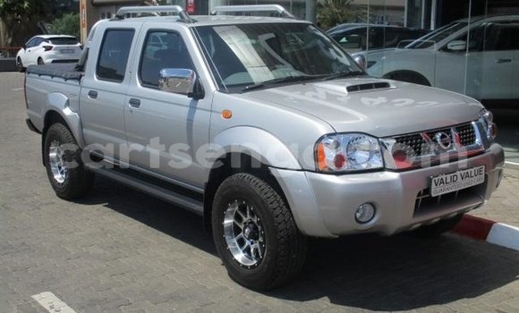 Nunua Ilio tumika Nissan NP 300 Silver Gari ndani ya Ezulwini nchini Hhohho Nunua Ilio tumika Nissan NP 300 Silver Gari ndani ya Ezulwini nchini Hhohho