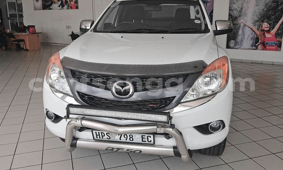 Acheter Occasion Voiture Mazda BT-50 Blanc à Ezulwini, Hhohho Acheter Occasion Voiture Mazda BT-50 Blanc à Ezulwini, Hhohho