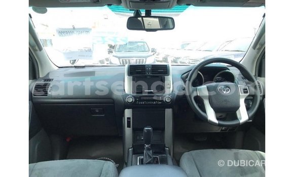 Buy Import Toyota Land Cruiser Black Car in Import - Dubai in Hhohho Buy Import Toyota Land Cruiser Black Car in Import - Dubai in Hhohho
