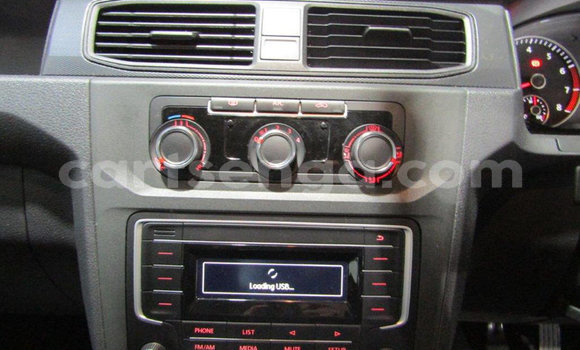 Buy Used Volkswagen Caddy White Car in Mbabane in Manzini Buy Used Volkswagen Caddy White Car in Mbabane in Manzini