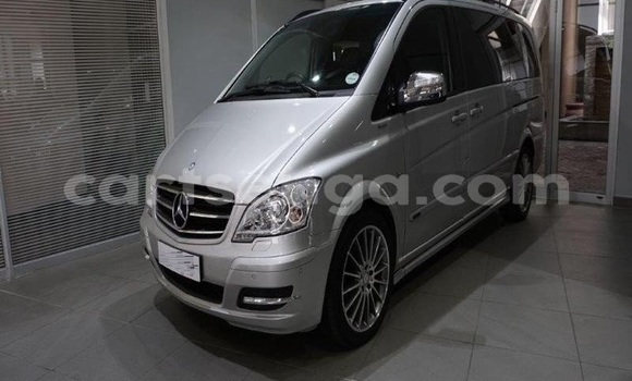 Buy Used Mercedes‒Benz Viano Silver Car in Ezulwini in Hhohho Buy Used Mercedes‒Benz Viano Silver Car in Ezulwini in Hhohho