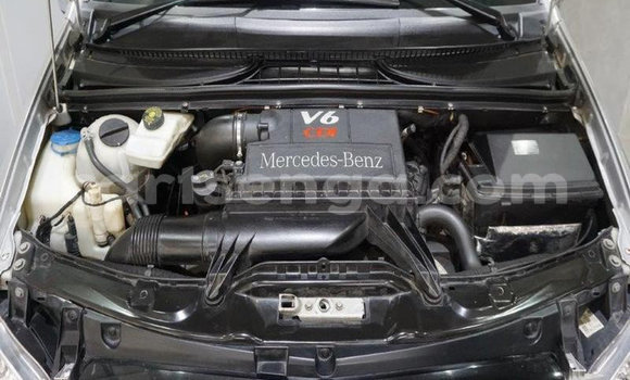 Buy Used Mercedes‒Benz Viano Silver Car in Ezulwini in Hhohho Buy Used Mercedes‒Benz Viano Silver Car in Ezulwini in Hhohho